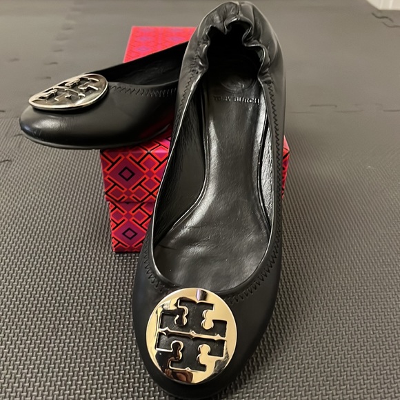 Tory Burch Reva Ballet Flats - Picture 5 of 5